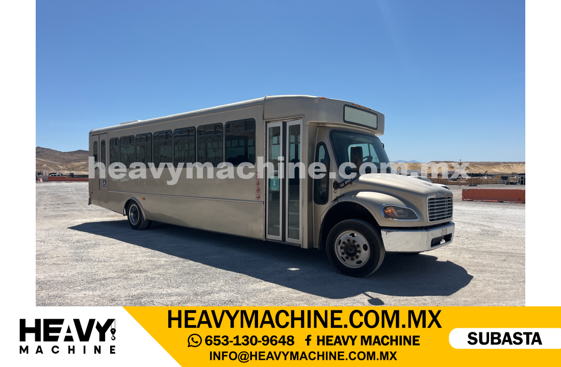Camión Autobús 2017 FREIGHTLINER 4x2