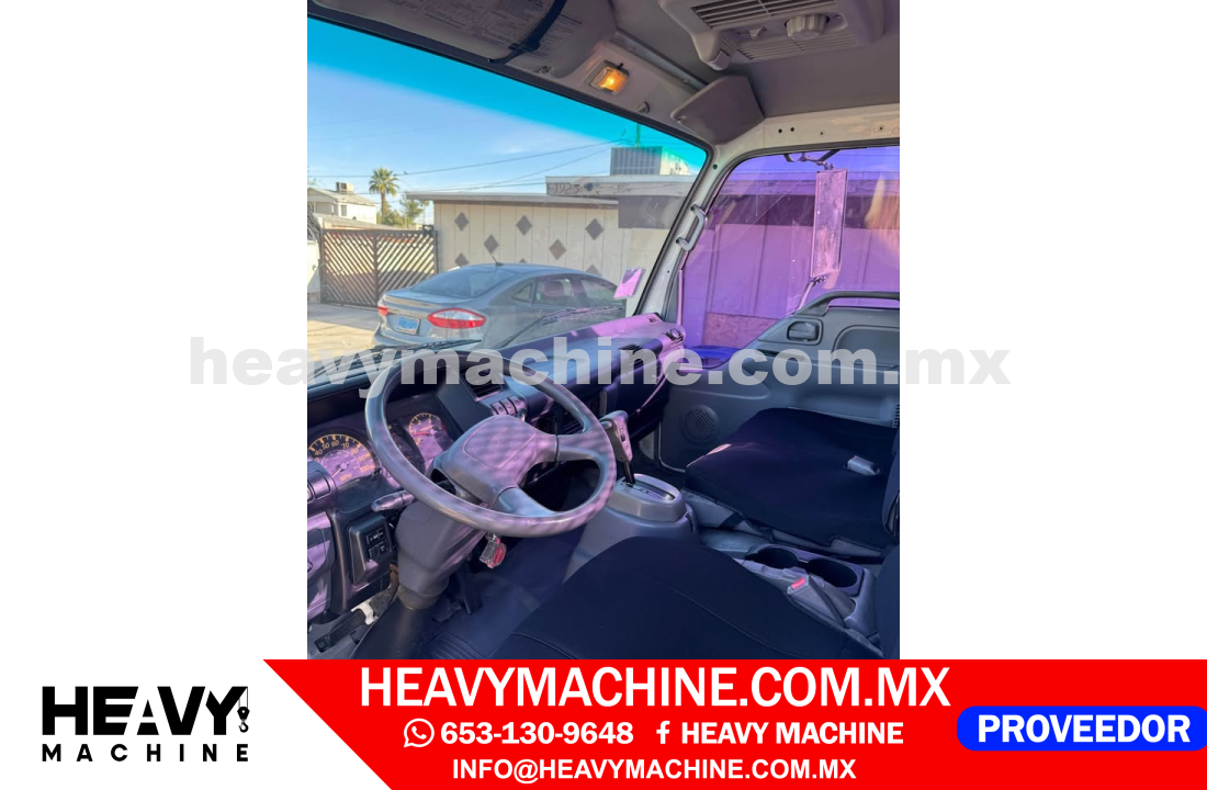 Camión Plataforma 2006 ISUZU npr