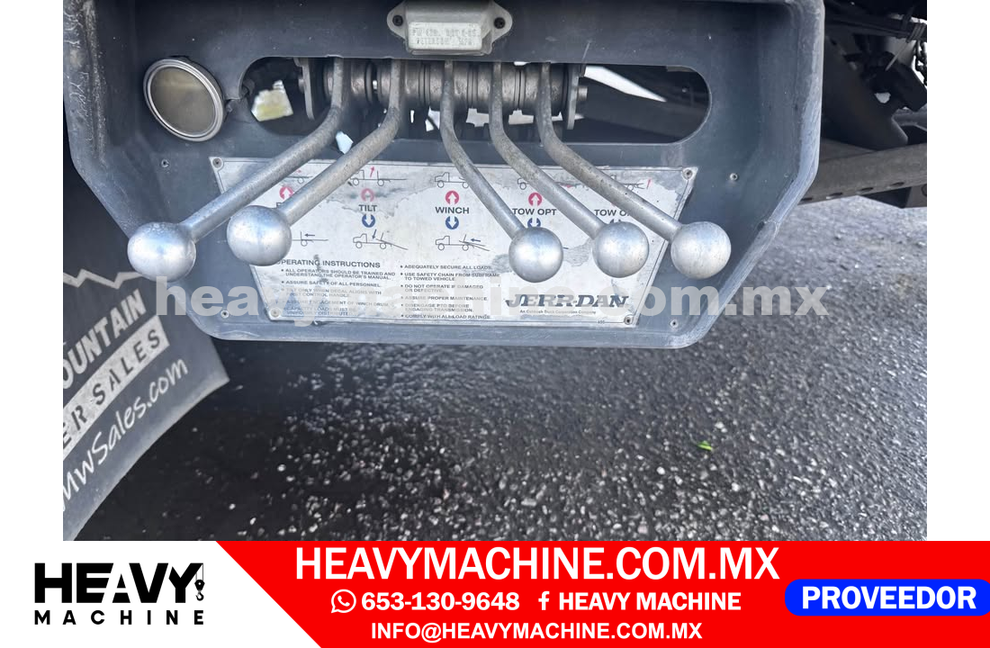Camión RollBack 2009 NISSAN 2300