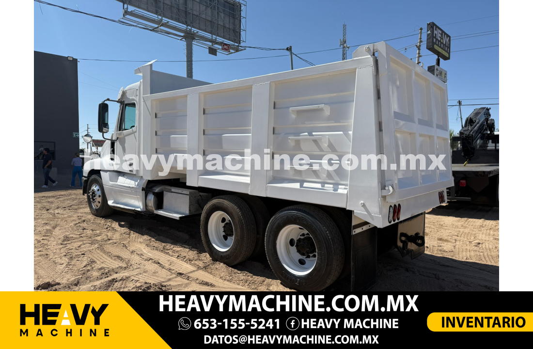 Camión Volteos 2008 Freightliner ST120