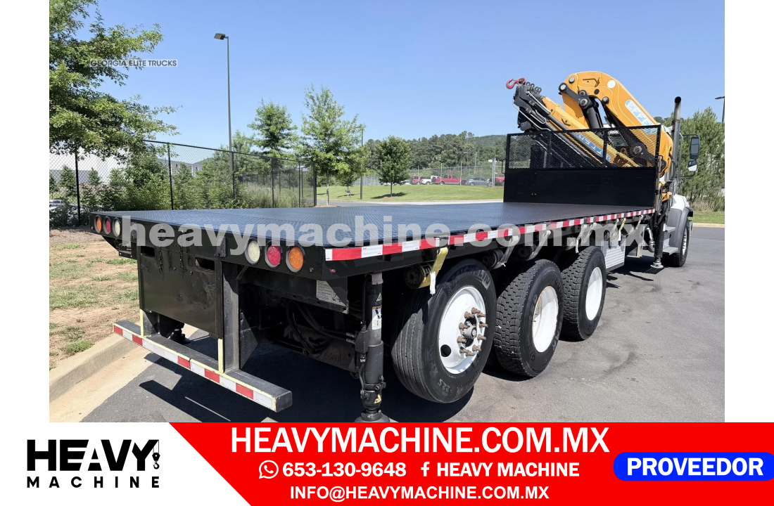 Grúa Articulada 2015 FREIGHTLINER 108 SD