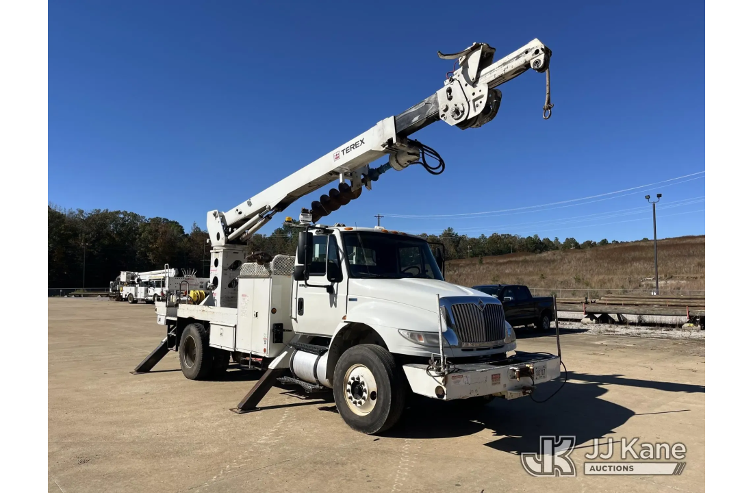 INTERNATIONAL 4300 2012