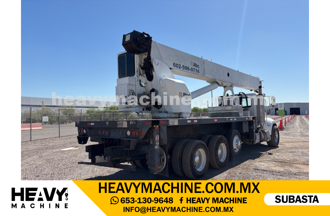 Grúa Titán 2007 PETERBILT 340