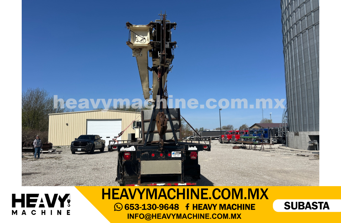 Grúa Titán 2007 STERLING LT8500