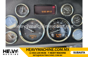 Grúa Titán 2013 PETERBILT 367