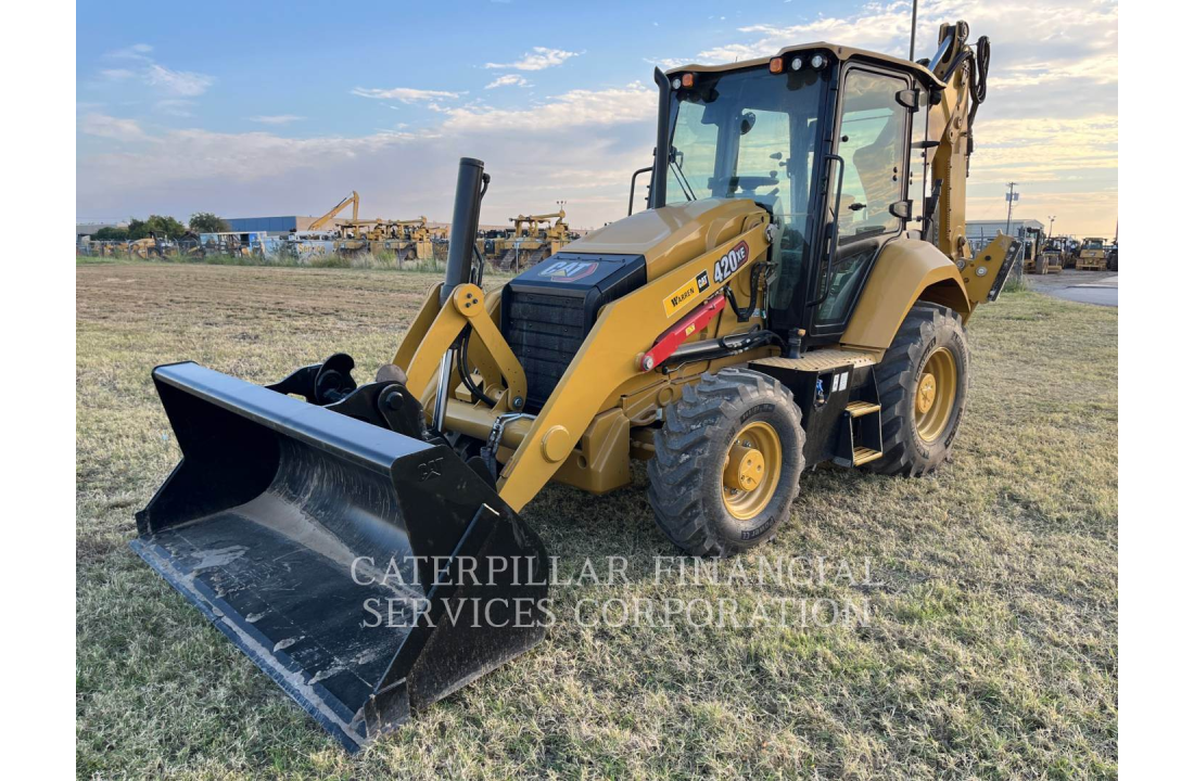 CAT 420XE 2025