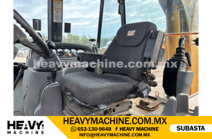 Maquinaria Pesada Retroexcavadora 2004 CAT 420D