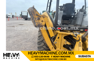 Maquinaria Pesada Retroexcavadora 2014 CAT 420F